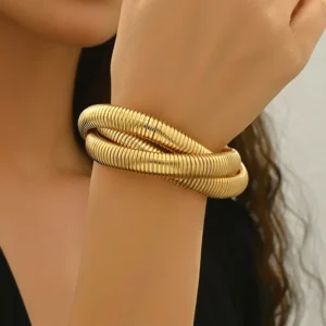 Retro Geometric Alloy 18K Gold Plated Bangle