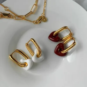 Retro Heart 18K Gold Plated Stainless Steel Drop Earrings – Milky White